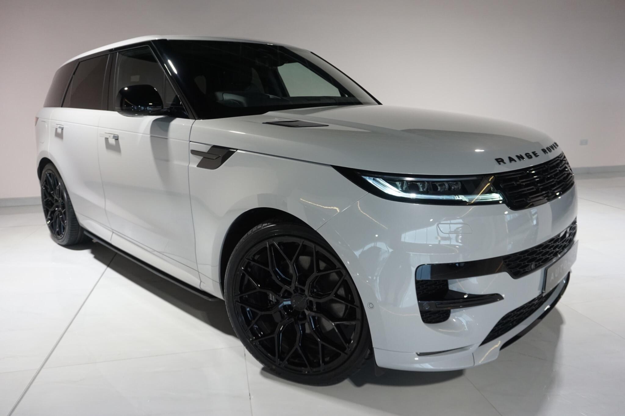 Land Rover Range Rover Sport 3.0 D300 MHEV Dynamic SE SUV 5dr Diesel Auto 4WD Euro 6 (s/s) (300 ps)